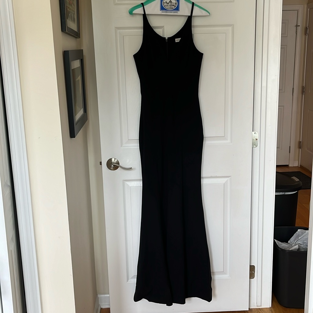 Dress The Population Iris Black Gown